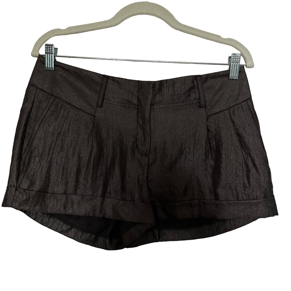 🌵 Express Women's Shiny Brown Pleated Cuffed Party Short Shorts - Size 4